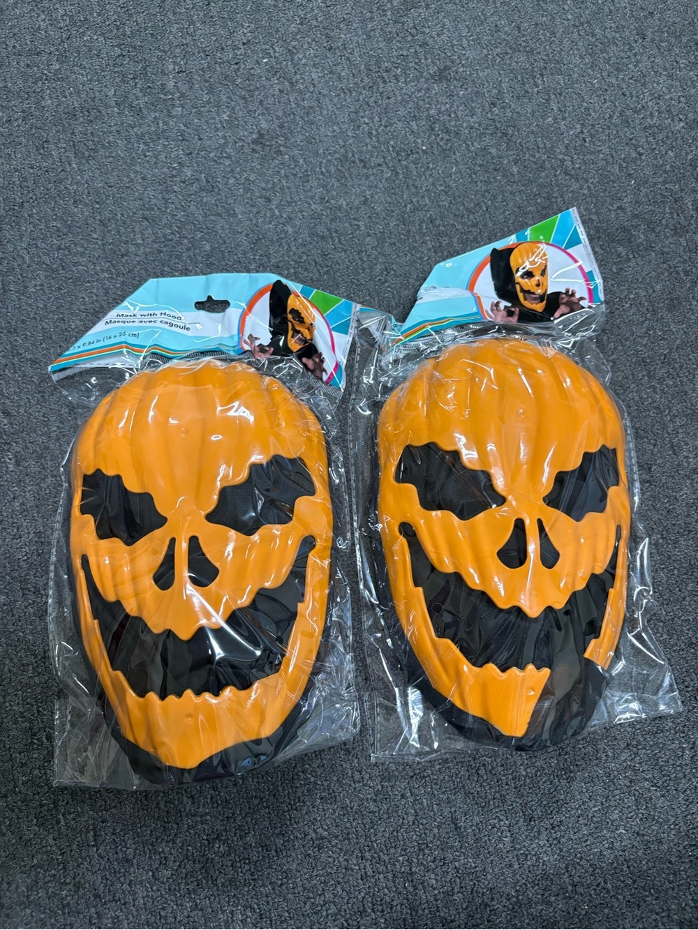 Kids Orange Pumpkin Face Halloween Mask — Classic Jack-O'-Lantern Design 2pc